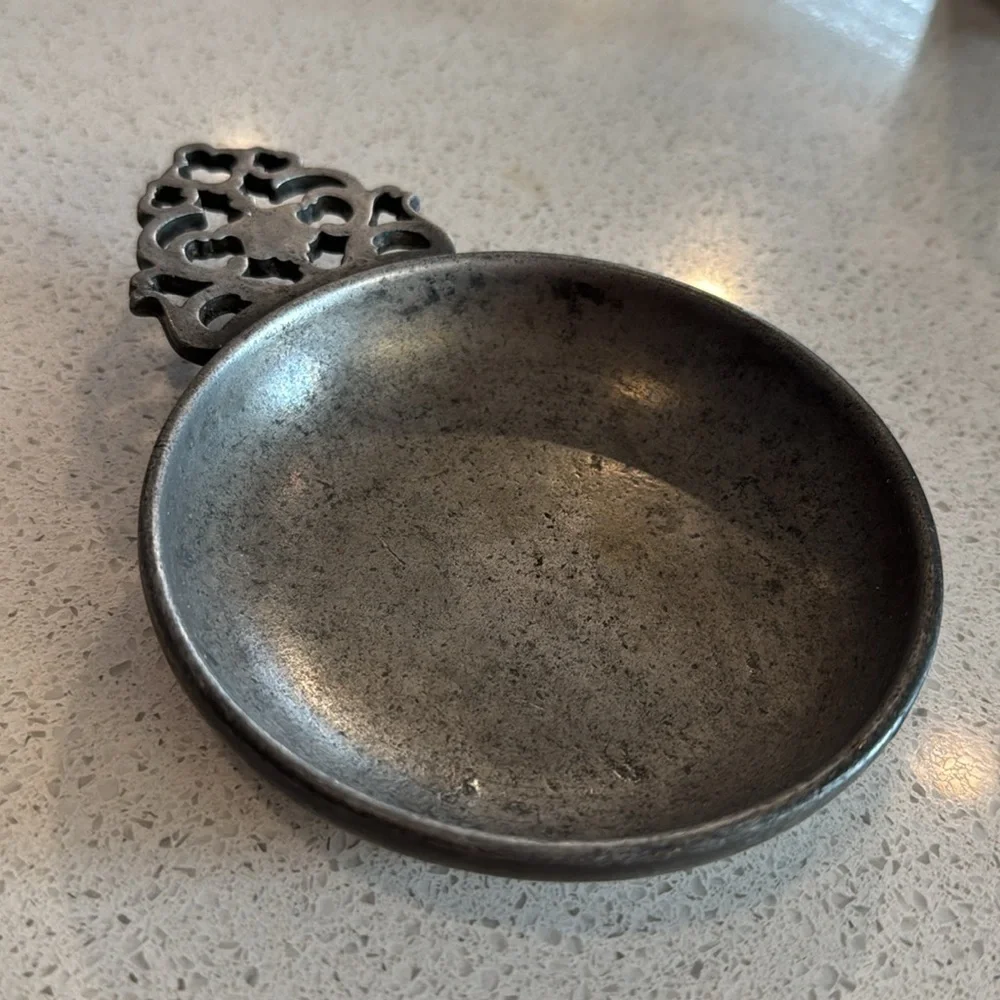 Vintage Stede Pewter Porringer Bowl Colonial Candle Plate Steel Horse Marked